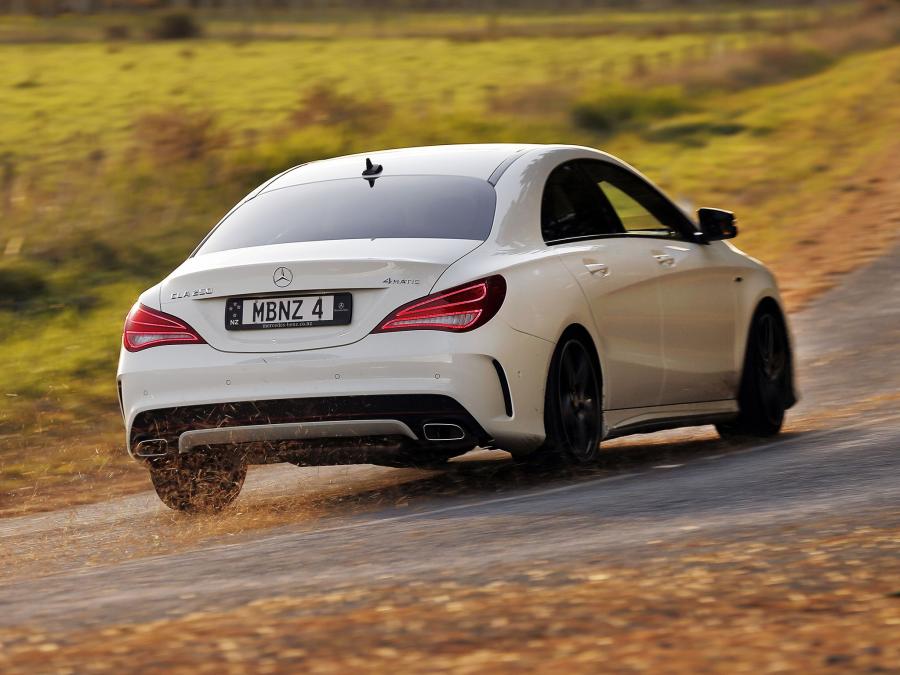  Mercedes-Benz CLA250 Sport 4Matic 2014 года  (AU) (фото 8 из 11)